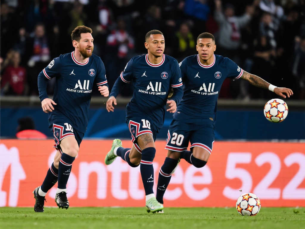 身高马大 身高马大