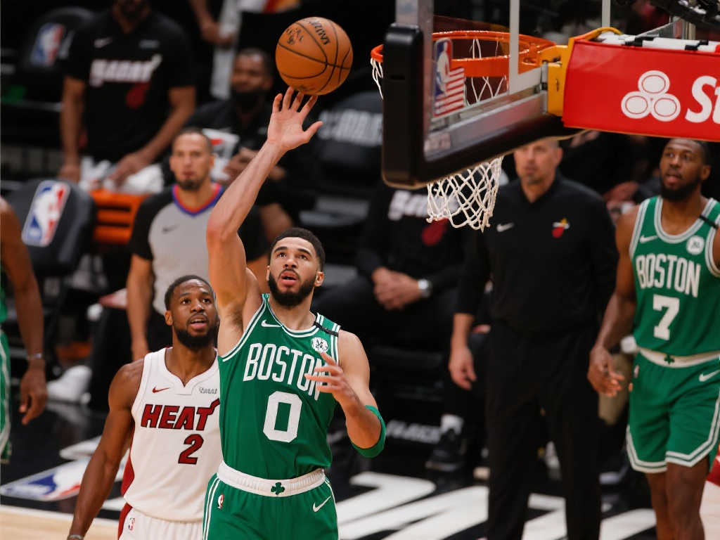 高了自己的 高了自己的